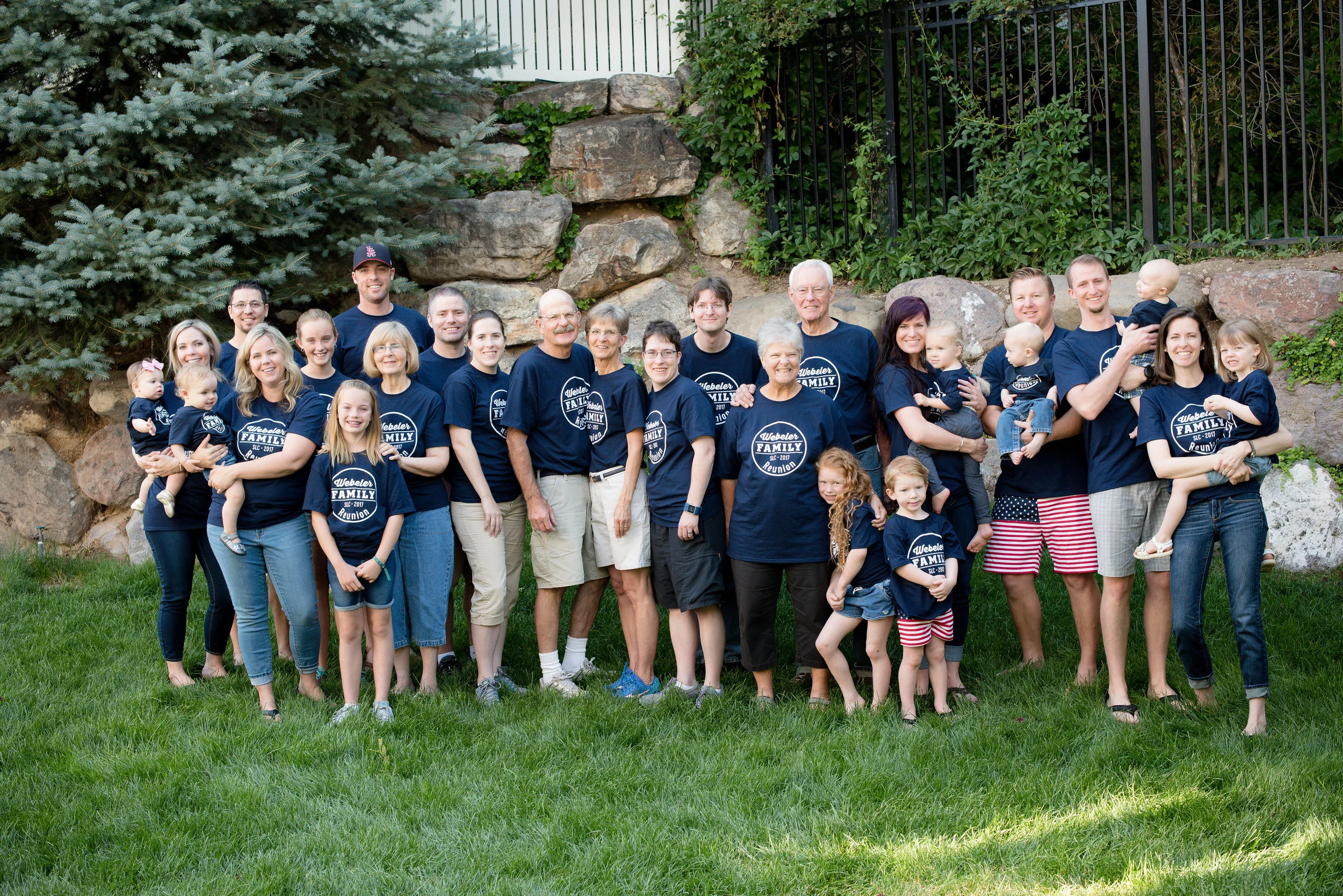  First time all my cousins on my mom's side have been together since 2004!!! All 6 cousins are now married and 10 children have been born since then!! 