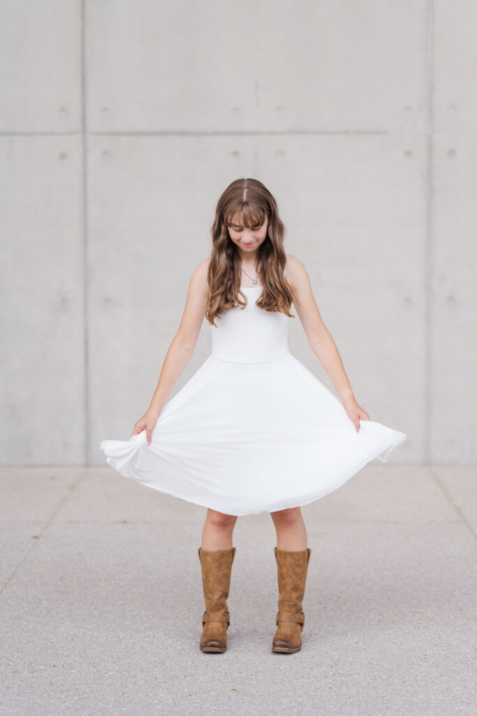 Krause Gateway Center Senior Photos

Des Moines Iowa Senior Photos