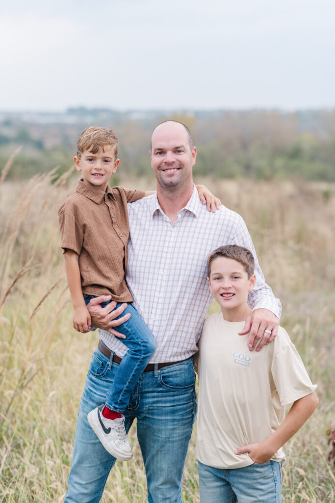 Echo Valley Country Club Family Photos
Norwalk Iowa Family Photographer